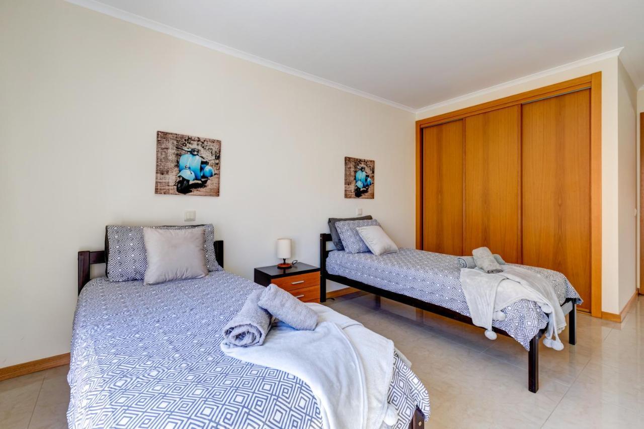Two Bedroom Apartment With Rooftop Pool In Alvor Zewnętrze zdjęcie